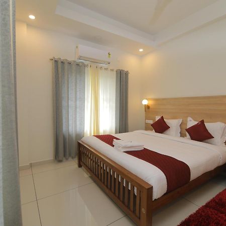 Castle Brook Residential Homestay Tiruvalla Exterior photo